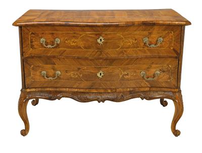A Baroque Chest of Drawers, - Antiquariato