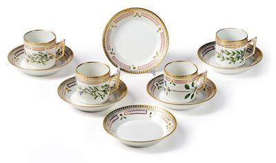 Flora Danica 4 Cups with 6 Saucers, - Antiquariato