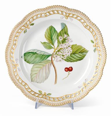 A Flora Danica Plate, "Sorbus Aria Crantz" - Works of Art