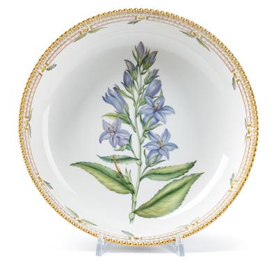 A Flora Danica Round Bowl “Campanula latifolia L.”, - Works of Art