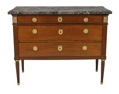 A Salon Chest of Drawers, - Antiquariato