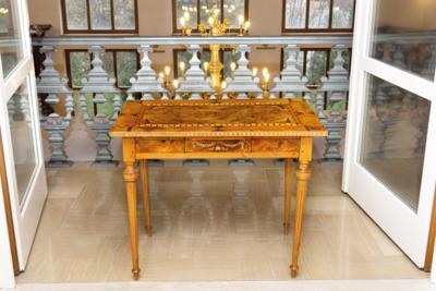 A Josephinian Salon Table, - Štýrska Sbírka I