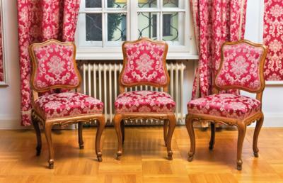 Satz von 3 barocken Lehnstühlen, - Eine Wiener Sammlung