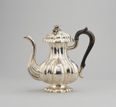 A Teapot, - Una Collezione Viennese II