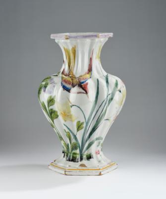 A Vase, Bassano del Grappa/Nove, Late 19th Century, - Una Collezione Viennese II