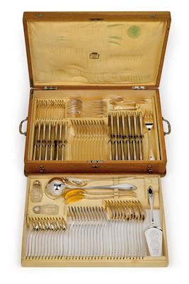 A 105-piece cutlery set in oakwood box by J. C. Klinkosch, - Jugendstil e arte applicata del XX secolo