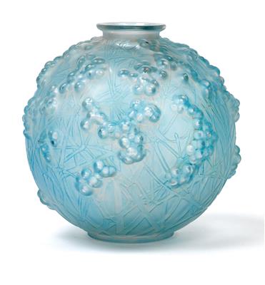 A René Lalique “Druide” vase, - Secese a umění 20. století