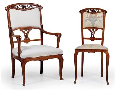 An armchair and a chair by Ecole de Nancy - Jugendstil e arte applicata del XX secolo