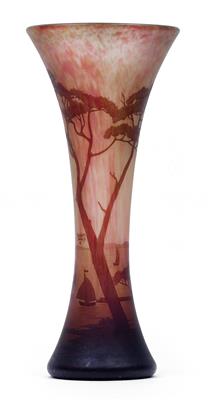 Große Vase mit Seelandschaft und Segelbooten, - Jugendstil und angewandte Kunst des 20. Jahrhunderts