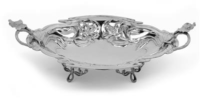 A handled bowl by Franz Rumwolf, - Jugendstil e arte applicata del XX secolo