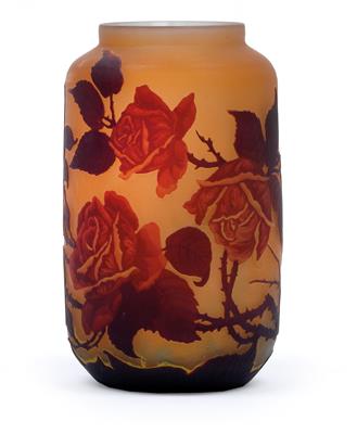 An overlaid and etched moulded “Roses” vase by Muller Frères, - Jugendstil and 20th Century Arts and Crafts