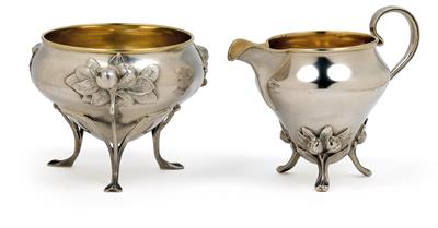 A sugar bowl and creamer by Bruckmann & Söhne, - Jugendstil e arte applicata del XX secolo