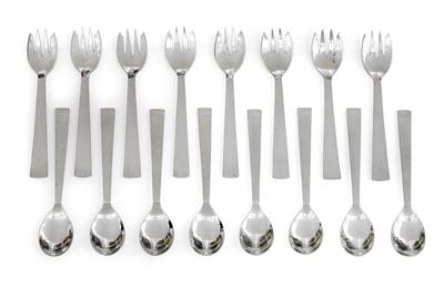 Eight dessert forks and eight dessert spoons from Germany, - Jugendstil e arte applicata del XX secolo