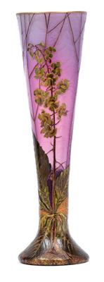An underlaid and etched glass vase by Legras & Cie, - Jugendstil e arte applicata del XX secolo