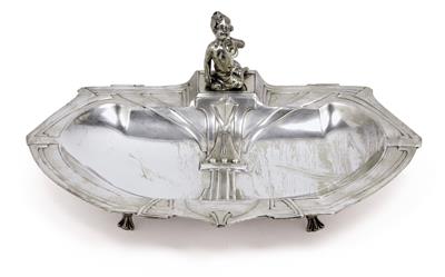 A Viennese tray with applied girl’s figure, - Jugendstil e arte applicata del XX secolo