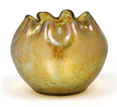 A Lötz Witwe glass vase, - Jugendstil and 20th Century Arts and Crafts