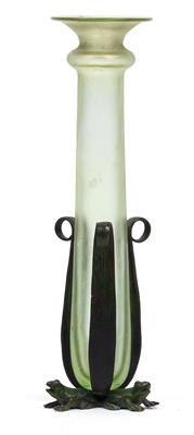 A Lötz Witwe glass vase in patinated brass mount, - Jugendstil e arte applicata del XX secolo