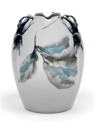A vase with stag beetles, - Jugendstil e arte applicata del XX secolo