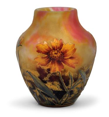 Kleine Vase mit Blumendekor, - Jugendstil und angewandte Kunst des 20. Jahrhunderts