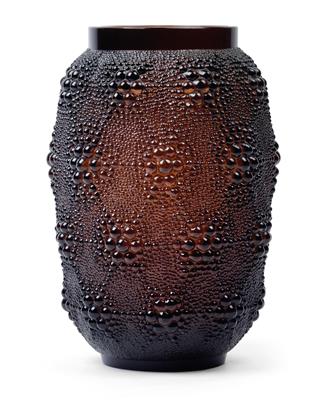 A “Davos” moulded glass vase by René Lalique, - Jugendstil and 20th Century Arts and Crafts