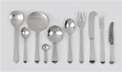 Harals Nielsen, a 26-piece cutlery set “Pyramide”, designed in 1928, executed by Georg Jensen, Copenhagen, 1925-28 and 1933-44 - Jugendstil and 20th Century Arts and Crafts