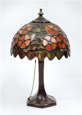 A table lamp, Handel (Co.), designed c. 1920 - Jugendstil e arte applicata del XX secolo