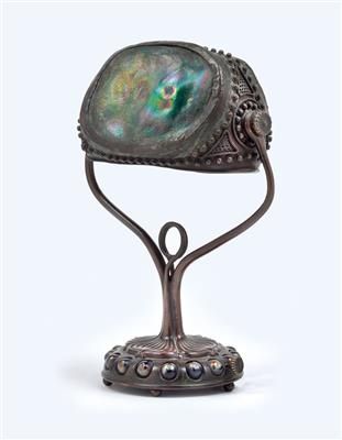 Tischlampe "Seal lamp, Turtle-Back", Tiffany Studios, New York, um 1900 - Jugendstil und Kunsthandwerk des 20. Jahrhunderts