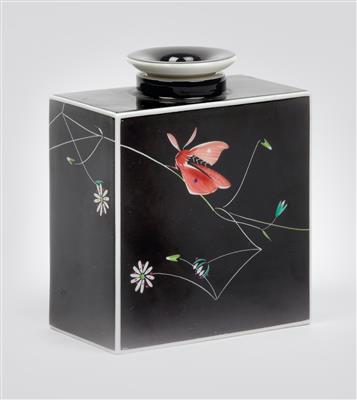 Trude Petri, an Urbino tea caddy with cover “Moth”, designed in 1936, paintwork by Else Möckel, executed by KPM, Berlin, after 1945 - Jugendstil and 20th Century Arts and Crafts