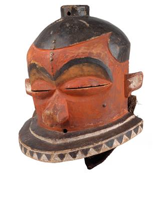 Ost-Pende, DR Kongo: Eine 'Giphogo'-Häuptlings-Maske. - Antiques