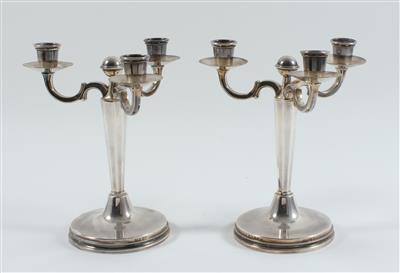 Paar schwedische vierflammige Silber Kerzenleuchter, - Antiquitäten