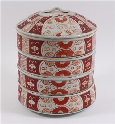 Viergeschossiger Speisebehälter mit Deckel(jubako) - Antiquariato