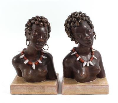 1 Paar Buchstützen Schwarzafrikanerinbüste, Anzengruber Keramik - Antiquariato