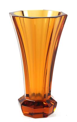 Vase der Fa. Moser Karlsbad, - Antiques