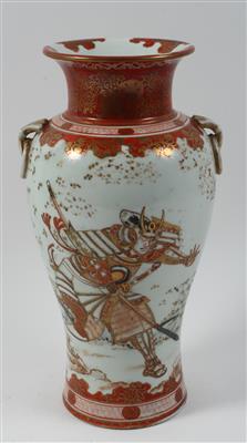 Kutani-Vase, - Antiques