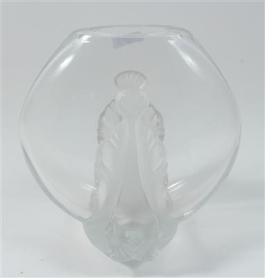 Lalique Vase, - Antiquariato