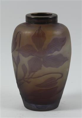 Vase mit Silberrand, - Antiquariato