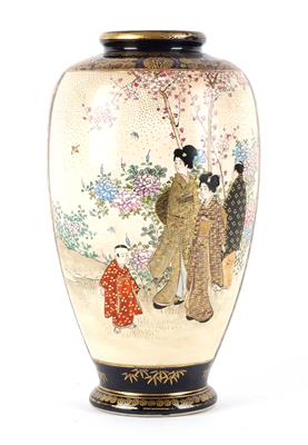 Satsuma Vase, - Asiatica