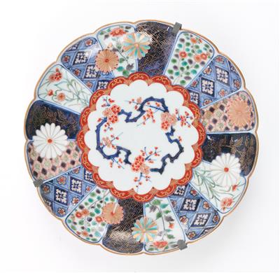 Imari Teller aus dem Japanischen Palais in Dresden, - Antiques