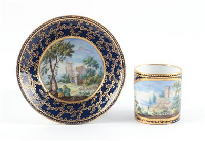 Tasse mit Untertasse, Sèvres um 1764, - Antiques