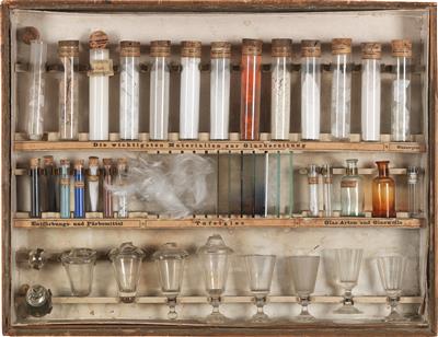 Schaukasten zur Herstellung von Glas - Antiques