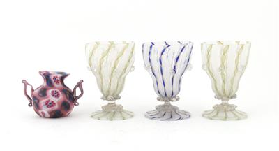 3 Gläser und 1 Vase, - Antiques