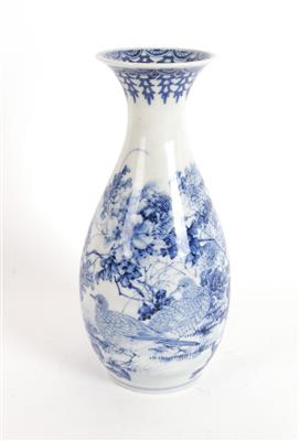 Blau-weiße Vase, - Asiatica e Arte