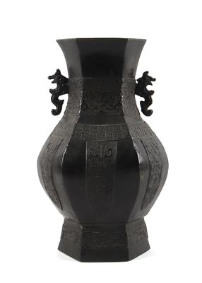 Vase, - Asiatika und islamische Kunst