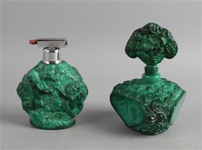 Flakon mit Stöpsel und Parfümzerstäuber, - Antiquitäten