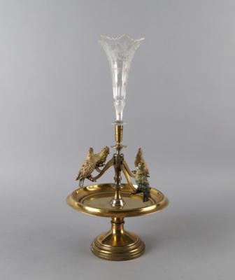Wiener Bronze - Aufsatz mit Vase, - Antiquitäten