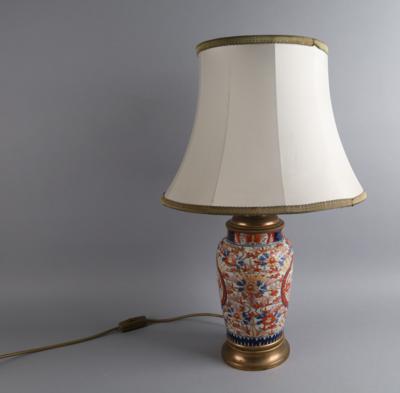 Tischlampe mit Imari Dekor, - Antiquariato