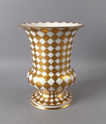 Fußvase, - Antiquariato