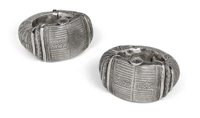 2 silver Indian ankle bracelets, - Umění a starožitnosti