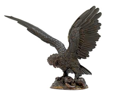 An eagle with serpent, - Clocks, Asian Art, Metalwork, Faience, Folk Art, Sculpture