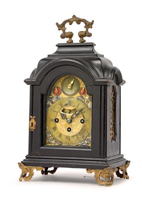 A small Baroque bracket clock (‘Stockuhr’) from Prague - Clocks, Asian Art, Metalwork, Faience, Folk Art, Sculpture